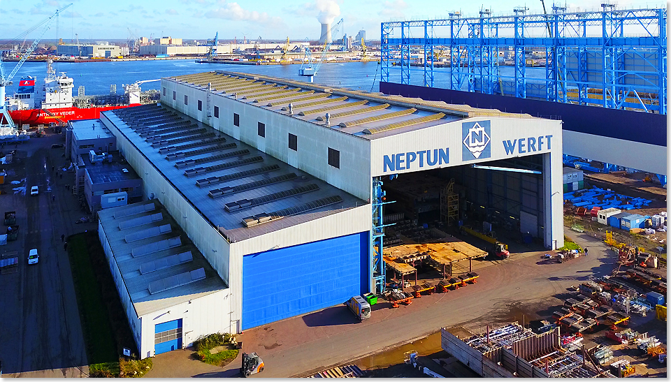 18104 Neptun Werft rechts die neue Halle 8 Foto Neptun Werft