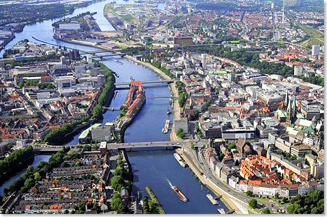 Bremen aus der Luft Foto Jochen Knobloch Bremer Touristik Zentrale 101891